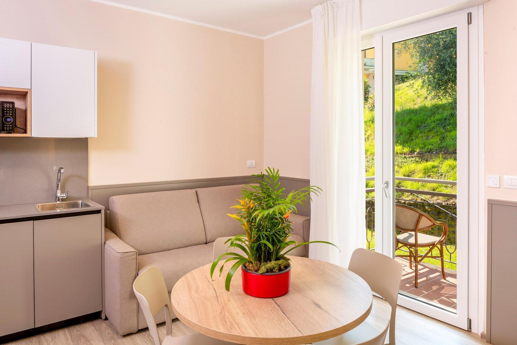 Aparthotel Residenza Panorama à Costermano Extérieur photo